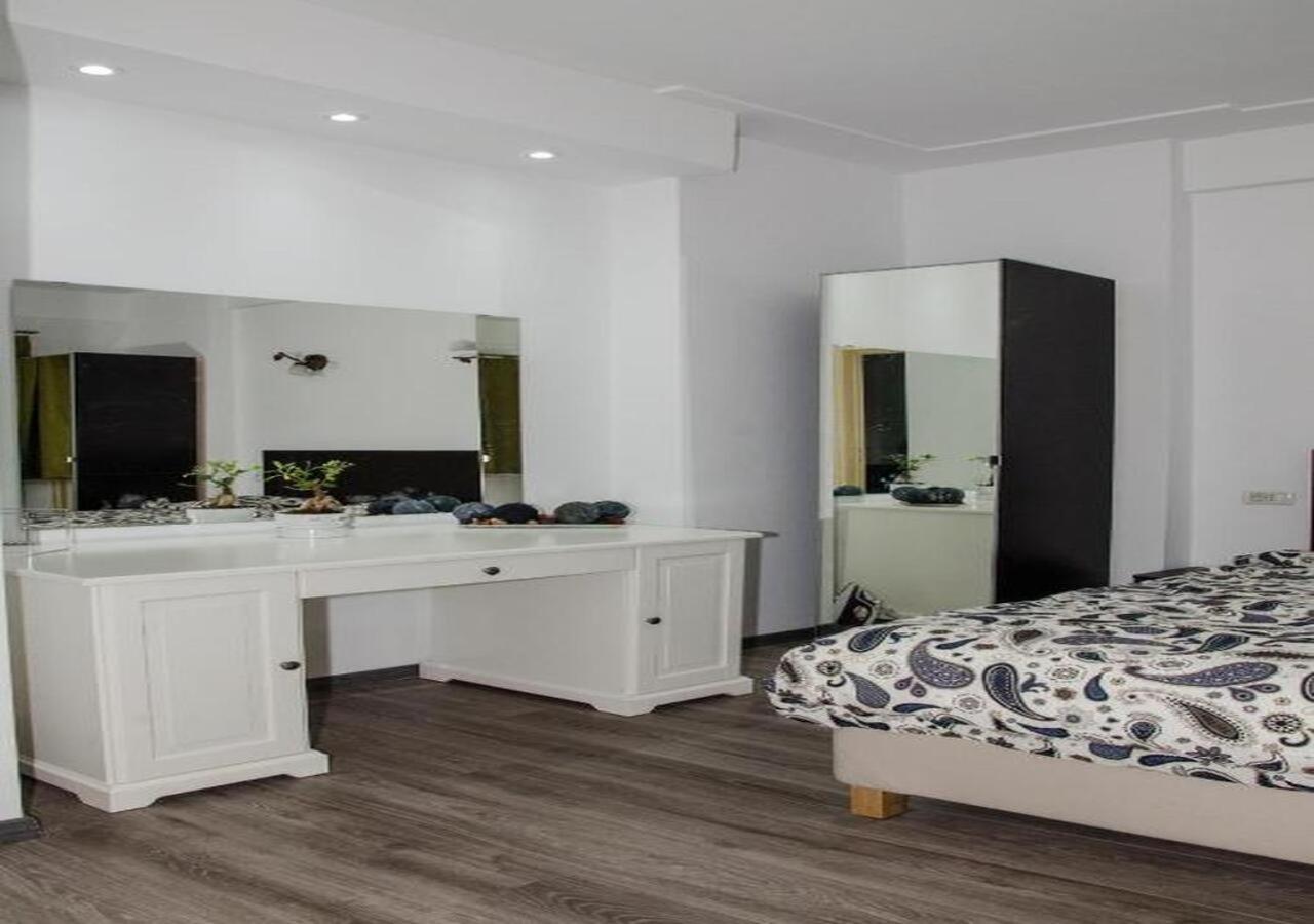 Four Apartamento Bucarest